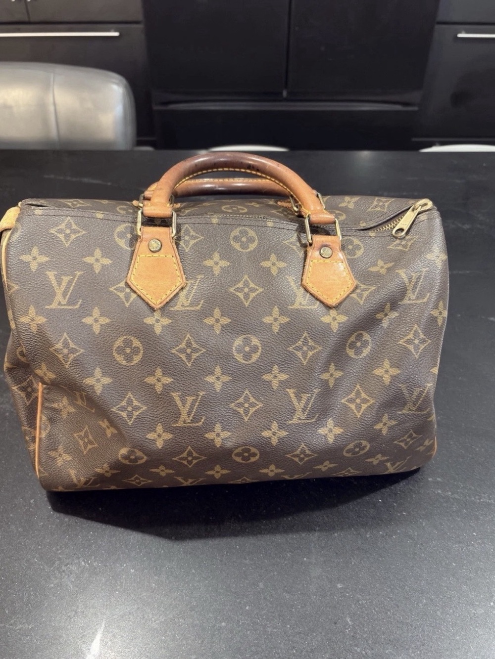 Authentic Louis Vuitton Speedy 25